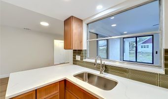 124 HOLLYHOCK Dr, Altamonte Springs, FL 32701