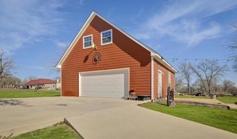 1007 BLUEBONNET Ln, Adkins, TX 78101