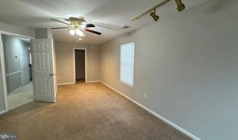 2 Fallen Tree Ct #C, Baltimore, MD 21227