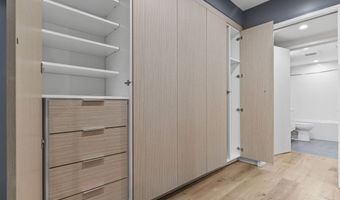 362-364 W Broadway 2, Boston, MA 02127