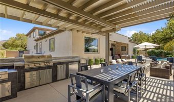 4 Darcy Ct, Henderson, NV 89052