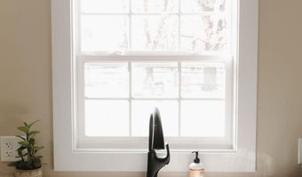 2281 Fairview, Adrian, MI 49221