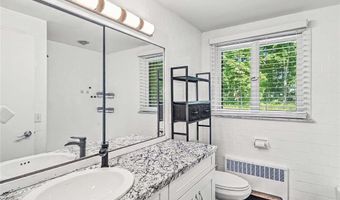 15 Highland Rd, Glocester, RI 02814