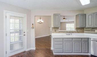 3272 Peach Ct NW, Acworth, GA 30101
