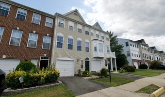 5236 BALLYCASTLE Cir, Alexandria, VA 22315