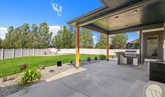 5345 Mule Deer Ct, Billings, MT 59106