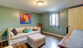 33 Maple Leaf Rd, Burrillville, RI 02826