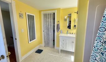 1823 Lost Nation Rd, Bakersfield, VT 05448