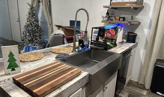 913 Elm Hill Dr, Brandon, MS 39042