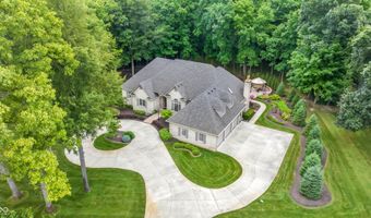 924 Woodcrest Way, Anderson, IN 46012