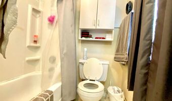 8 COMMONWEALTH Ave, Claymont, DE 19703