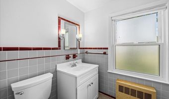 73837 Floral St, Armada, MI 48005