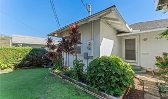 3791 Anuhea St, Honolulu, HI 96816
