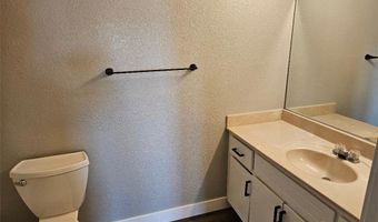 11072 Moki Ct, Apple Valley, CA 92308