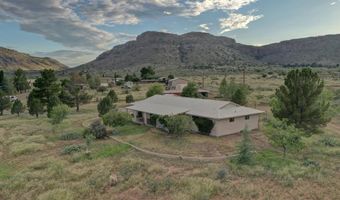 105 Canyon Dr, Alpine, TX 79830