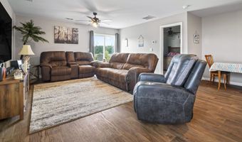 798 Woodland Farms Cir, Aynor, SC 29511