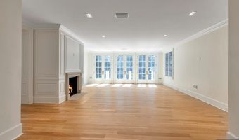 4 Duck Pond Rd, Alpine, NJ 07620