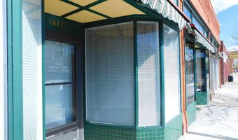 1817 CAREY Ave, Cheyenne, WY 82001