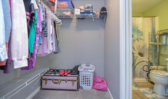 816 E HARRISON St, Appleton, WI 54915