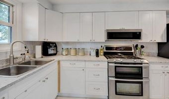 6903 Valmont Rd, Boulder, CO 80301