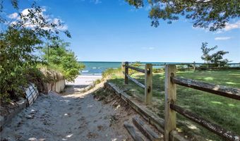 565 Wendt Dr, Angola, NY 14006