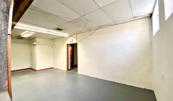 8 COMMONWEALTH Ave, Claymont, DE 19703