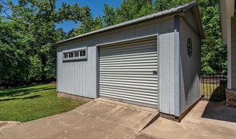 975 County Road 2954, Alba, TX 75410