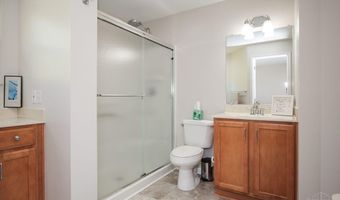 8069 Ashgrove Dr, Anderson Twp., OH 45244