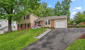 8815 TUCKERMAN Ln, Potomac, MD 20854