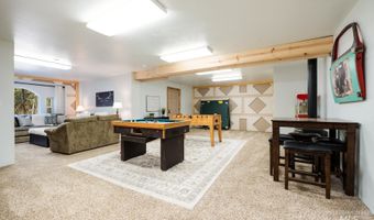 10390 Gamann Dr, Cascade, ID 83611
