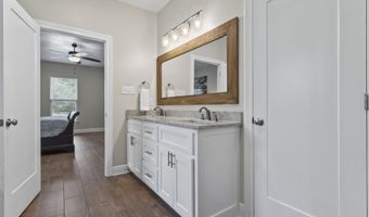 9281 Liberty Rd, Biloxi, MS 39532