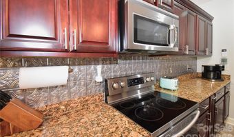 302 Watson Rd, Arden, NC 28704