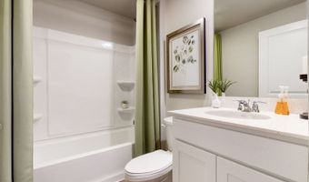 2506 E 47TH St, Des Moines, IA 50317