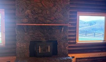 191 Whit Creek Rd, Cody, WY 82414
