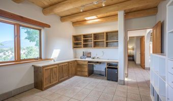 265 Hondo Seco Rd, Arroyo Seco, NM 87514