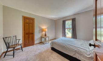 287 S Bear Hill Rd, Chaplin, CT 06235