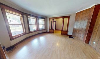800-802 W North St, Muncie, IN 47305