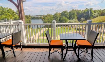 117 HARVESTER Dr, Lake Frederick, VA 22630