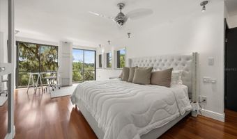 613 LAKE Ave, Altamonte Springs, FL 32701