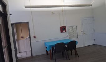 112 N Madison Ave, Aurora, MO 65605