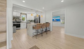 15 Johnson St, Amityville, NY 11701
