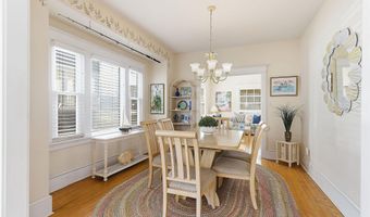 23 5th St, Beach Haven, NJ 08008
