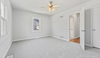 41073 N 1st St, Antioch, IL 60002