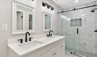 100 Little Ridge Rd, Berkeley Lake, GA 30096