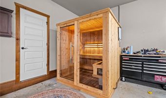 3780 Bitterroot St, Bentonville, AR 72712