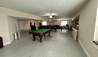 330 Canada Dr, Camden, SC 29020
