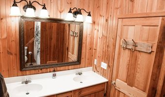 194 THORNBERRY Ln, Blakeslee, PA 18610