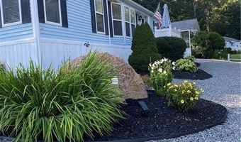 83 Sherwood Valley Ln, Coventry, RI 02816