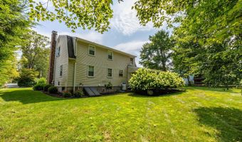 33 Lufkin Ln, Bristol, CT 06010