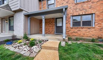 2358 Hidden Meadow Ln, Ballwin, MO 63021